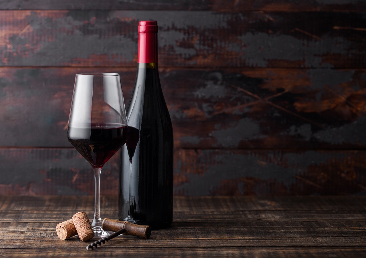 Wino wytrawne – jakie ma korzyści zdrowotne?
